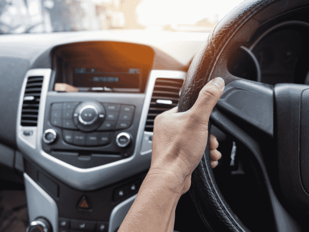 Steps to determine the right steering wheel size 