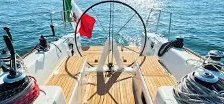 What happens if the yachts don’t have two steering wheels?