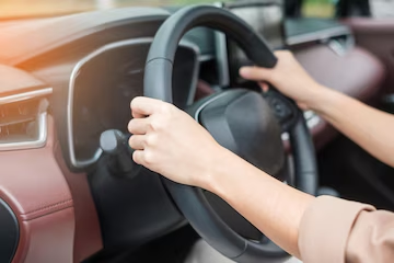 Tips for Maintaining Good Driving Posture: